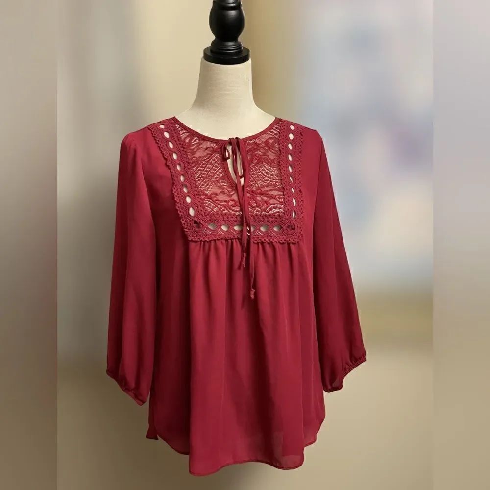Iz Byer Red Pullover Blouse w/Lace Top & Elastics on Sleeves (Size: Large) - Picture 6 of 14